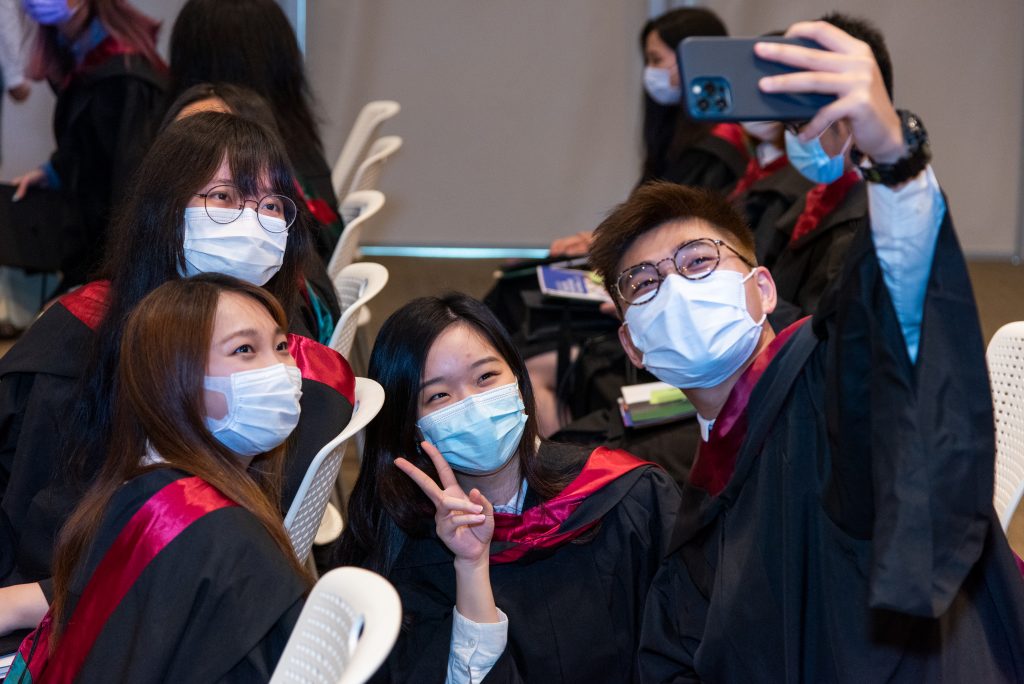 Graduation Ceremony of the School of Translation and Foreign Languages